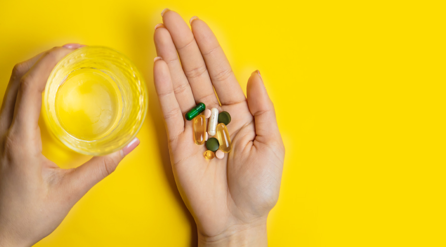 When is the best time to take multivitamins